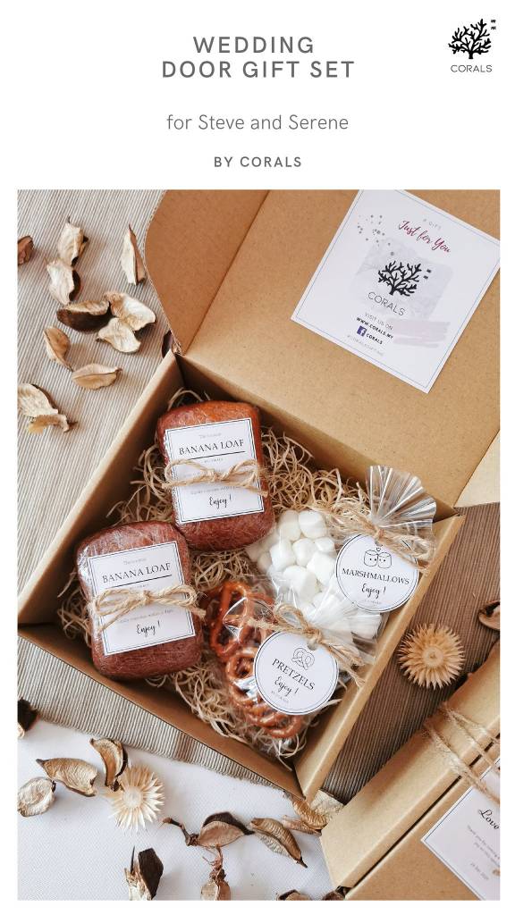 Dessert and snack gift box